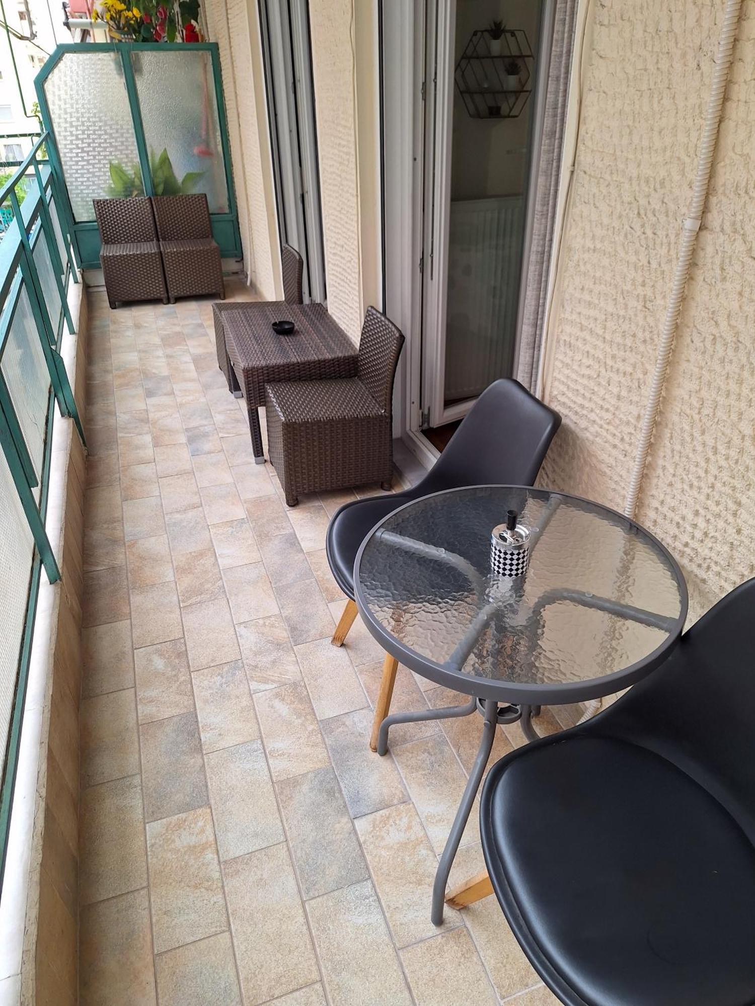 Cozy Apartment In The City Center Szaloniki Kültér fotó