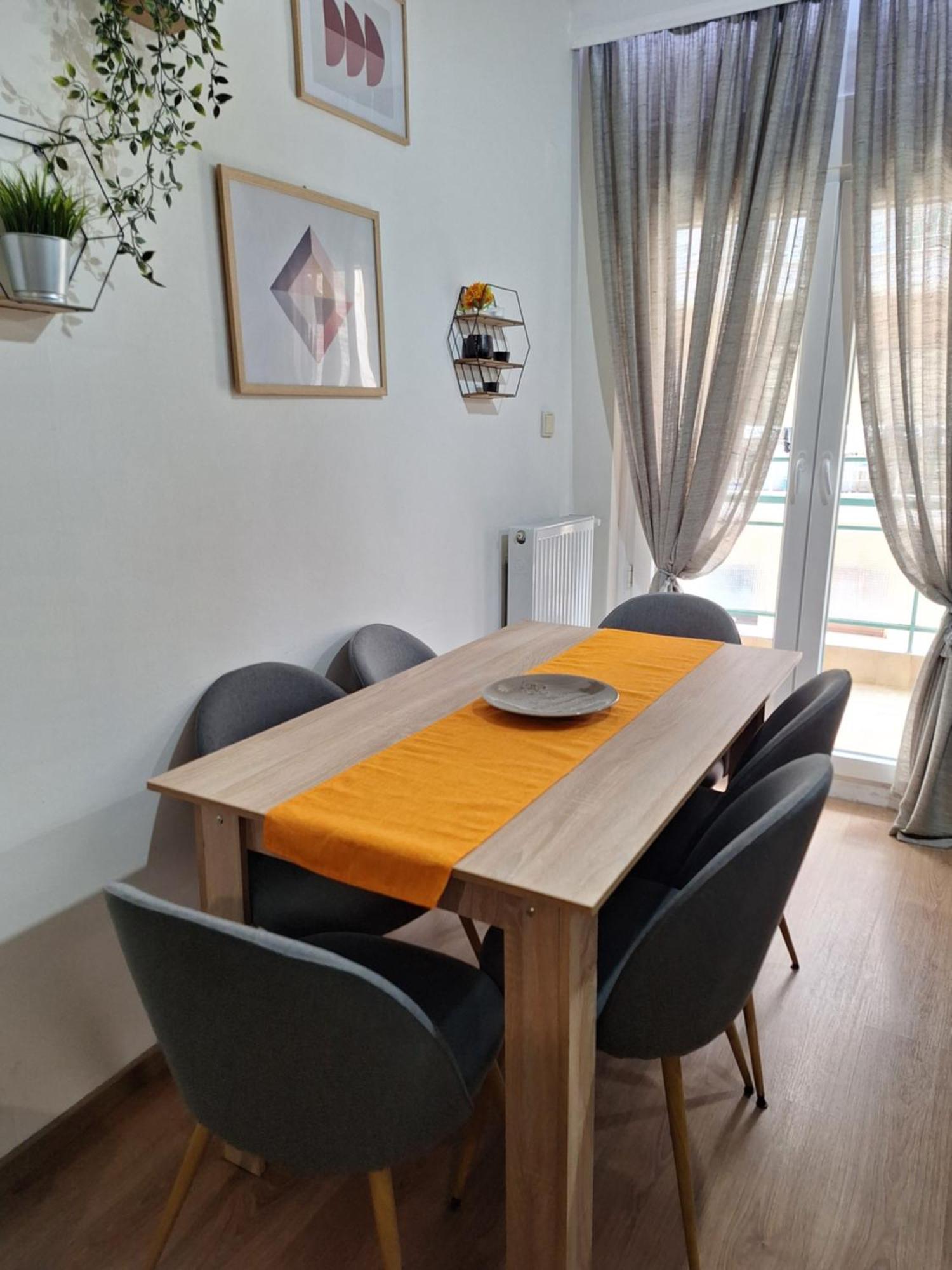 Cozy Apartment In The City Center Szaloniki Kültér fotó
